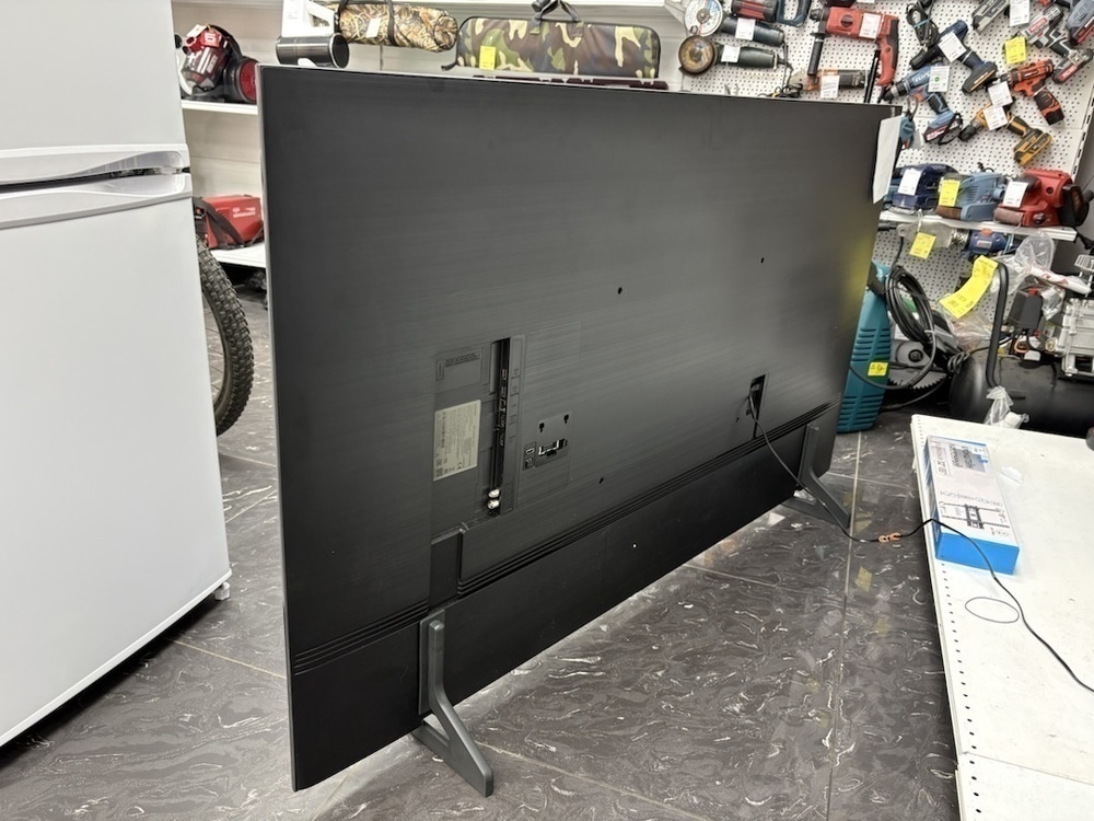 QLED Телевизор Samsung QE75Q60D