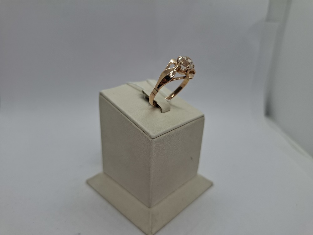 КОЛКМ583 КОЛЬЦО С КАМНЕМ (Au 583) КОЛКМ583 КОЛЬЦО С КАМНЕМ (Au 583)