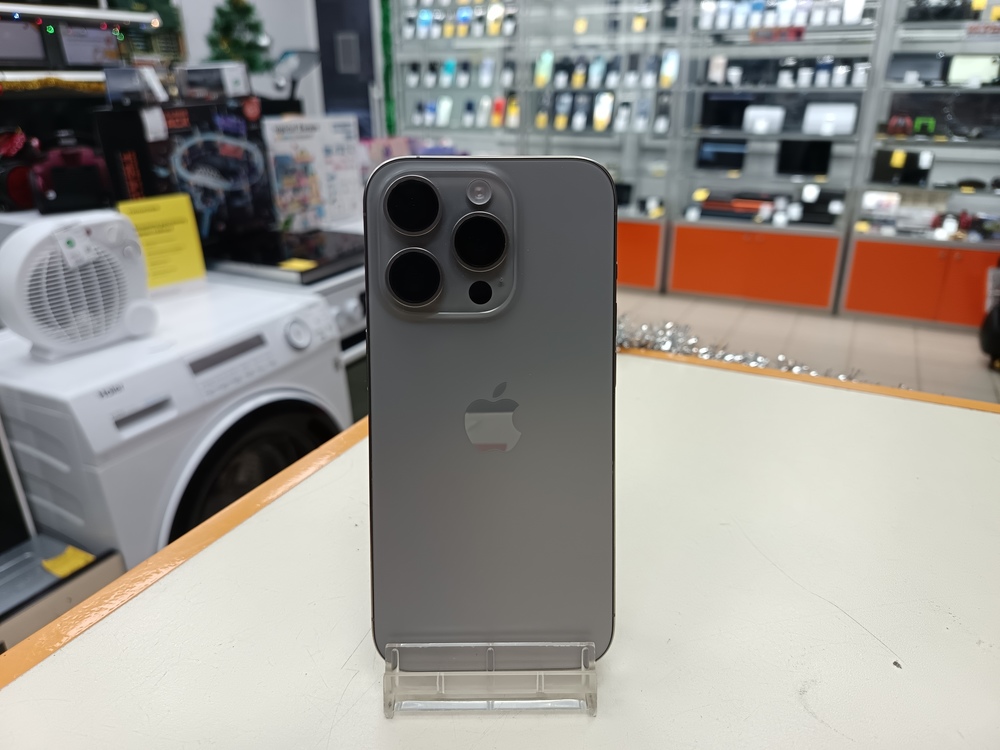 Смартфон Apple Iphone 15 Pro 256Gb