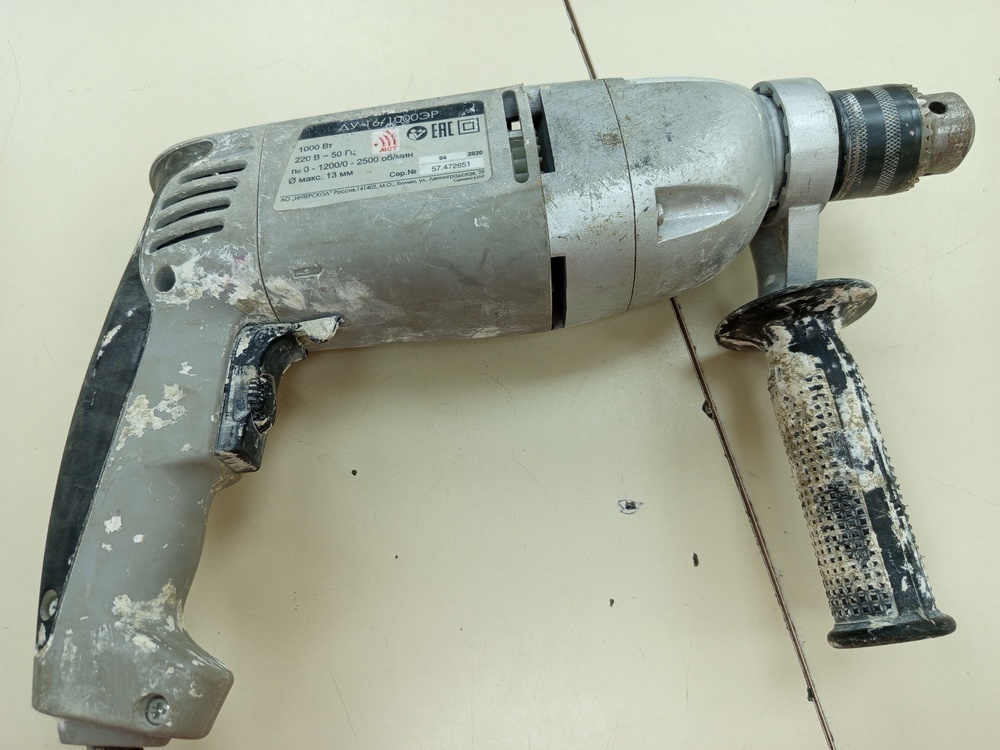 Дрель Интерскол ДУ-16/1000ЭР