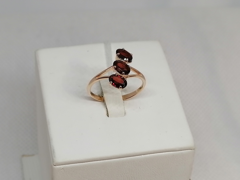 КОЛКМИ585 КОЛЬЦО С КАМНЯМИ (Au 585)