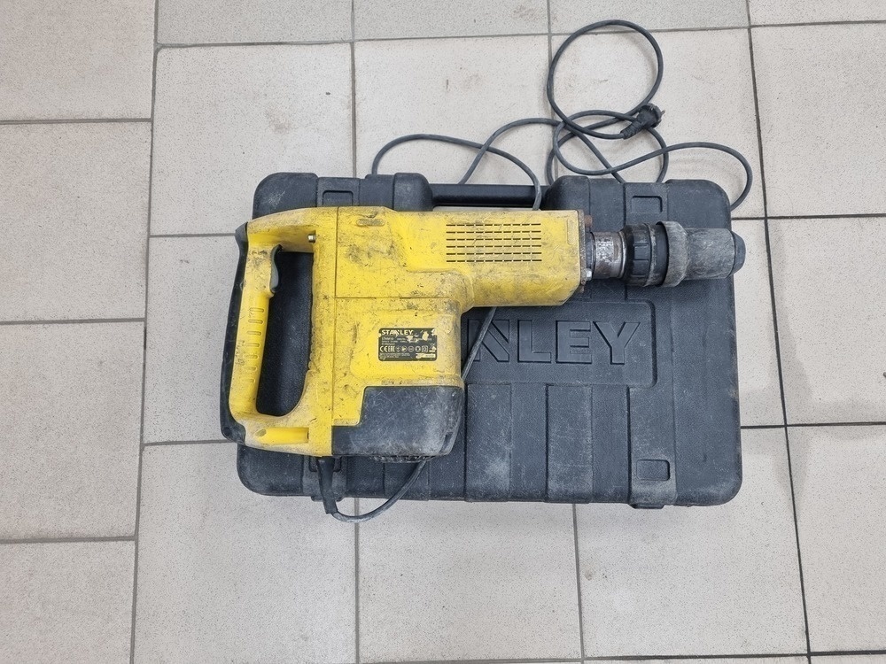 Отбойный молоток Stanley STHM10