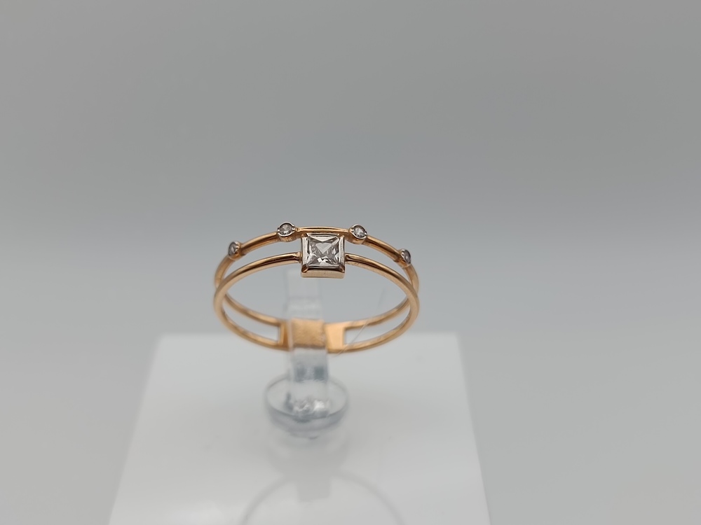 КОЛЬЦО С КАМНЯМИ (Au 585)