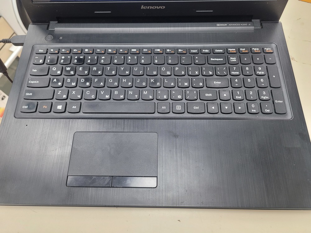 Ноутбук Lenovo; A8-5550M, Radeon HD 8550G, 8 Гб, 512 GB, Нет