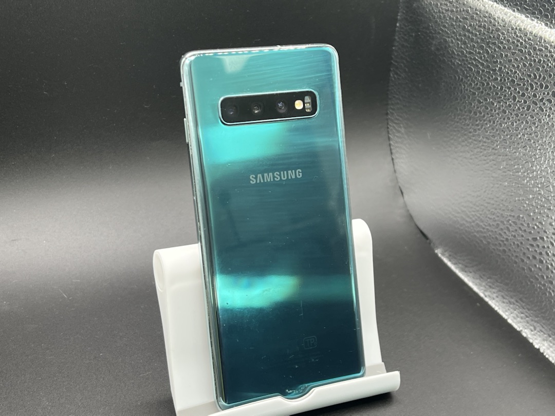 Смартфон Samsung Galaxy S10 6/128