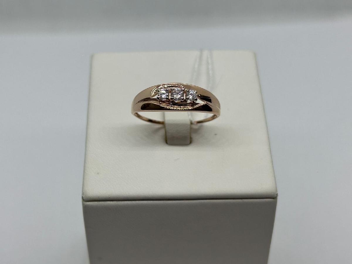 КОЛЬЦО С КАМНЯМИ (Au 585)