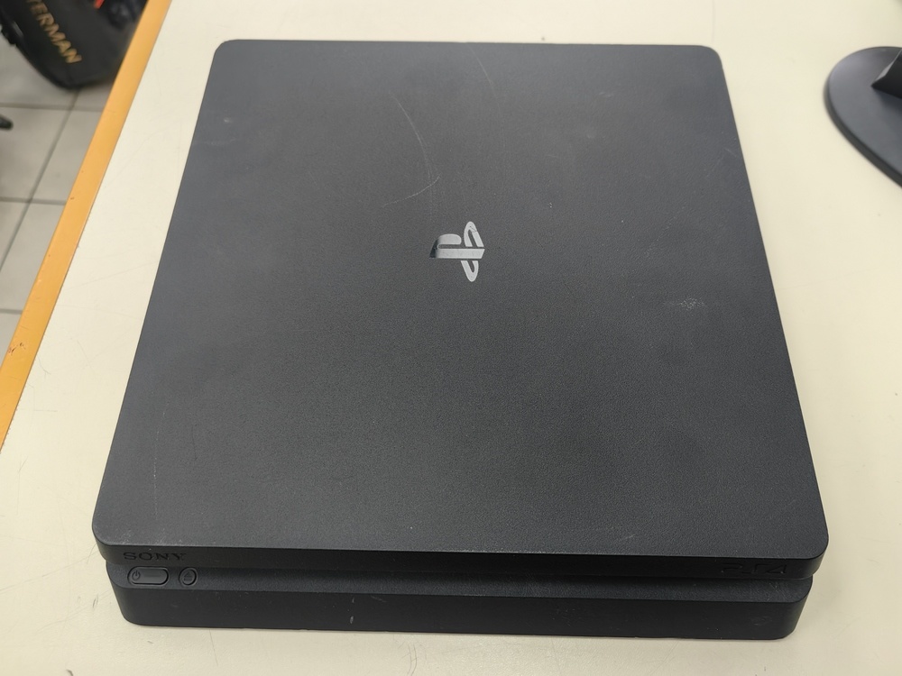Игровая приставка PlayStation 4 Slim 1Tb