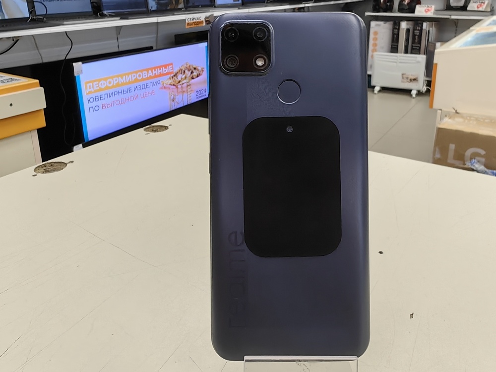 Смартфон Realme C35 4/128