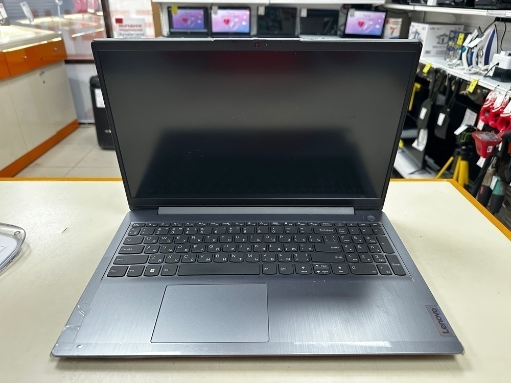 Ноутбук Lenovo; Ryzen 5-5500U,  Intel(R) Graphics, 8 Гб, Нет, 240 Гб