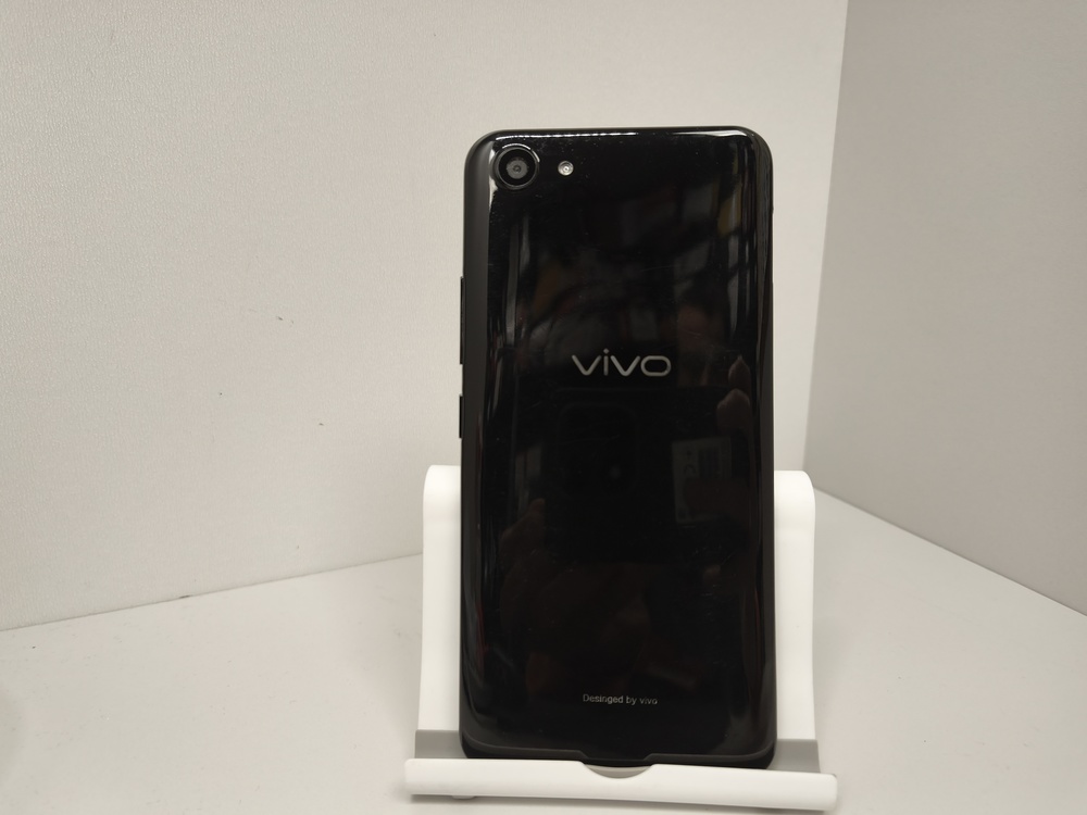 Смартфон Vivo Y81 3/32