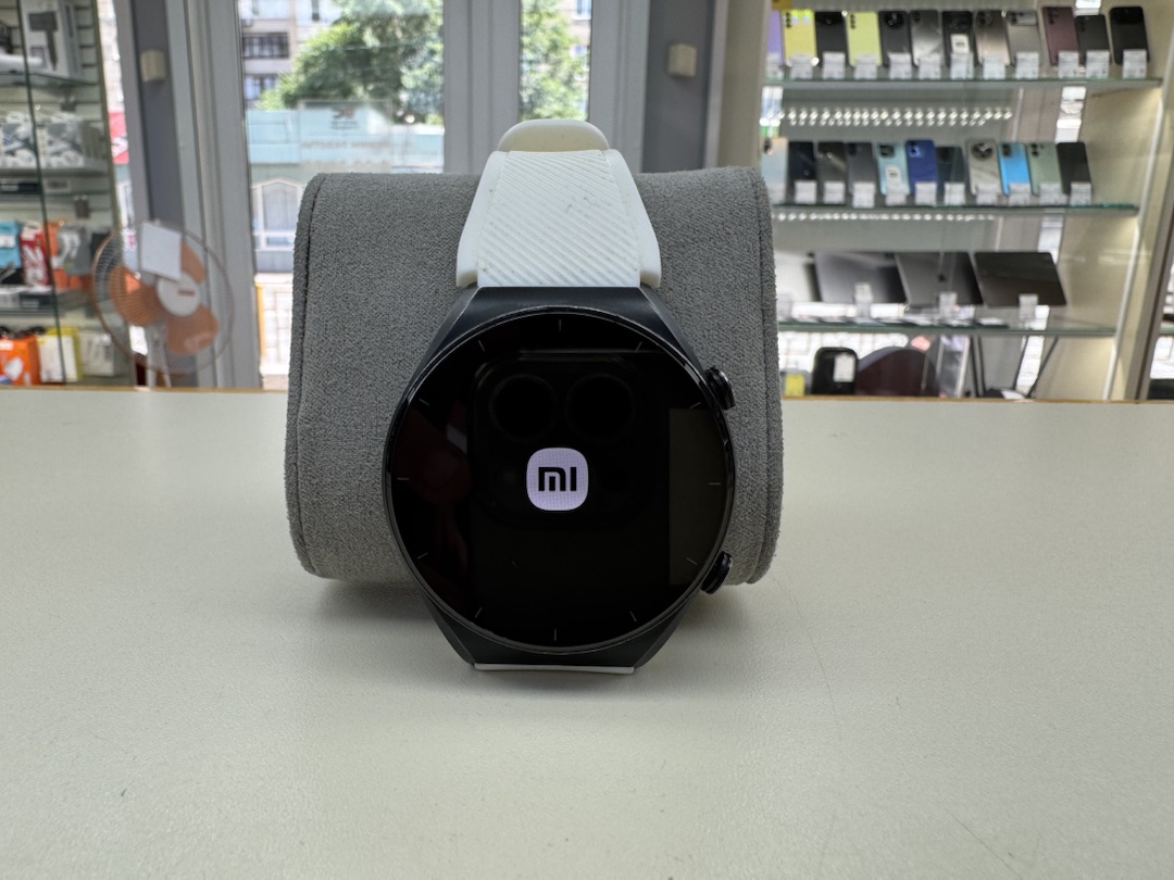 Смарт-часы Xiaomi Watch S1