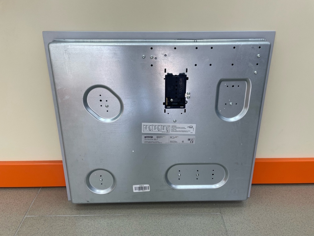 Встраиваемая электрическая панель Gorenje ECT643WCSC