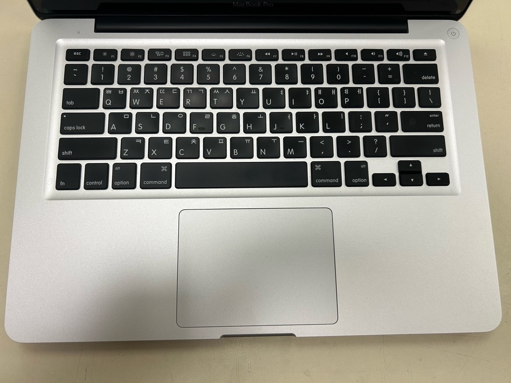 Ноутбук Apple MacBook Pro 13  (A1278) 2011