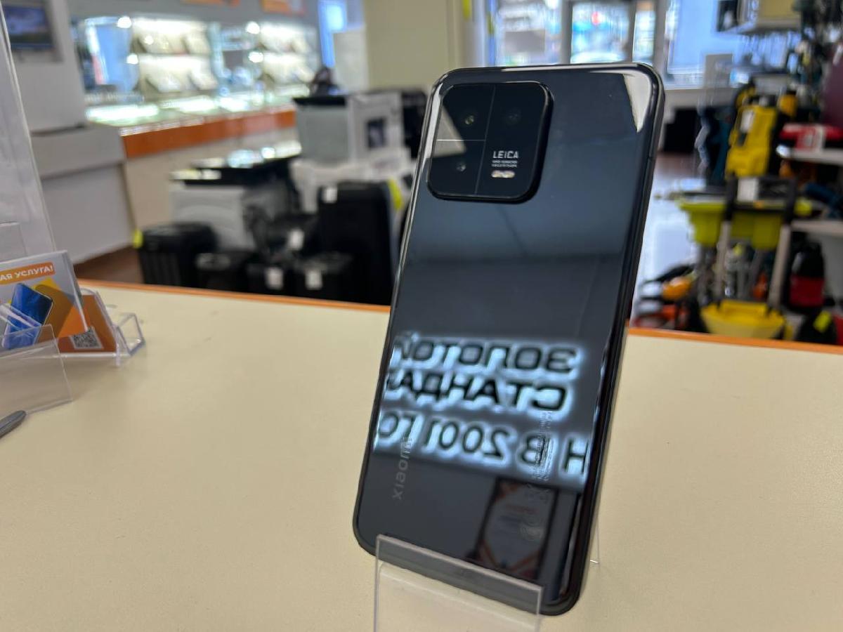 Смартфон Xiaomi 13 8/256