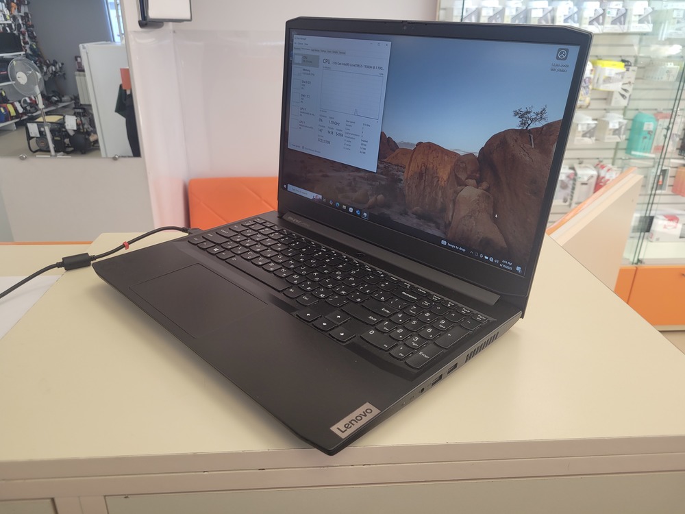 Ноутбук Lenovo; I5-11300H, GeForce RTX 3050, 16 Гб, 240 Гб, 500 Гб
