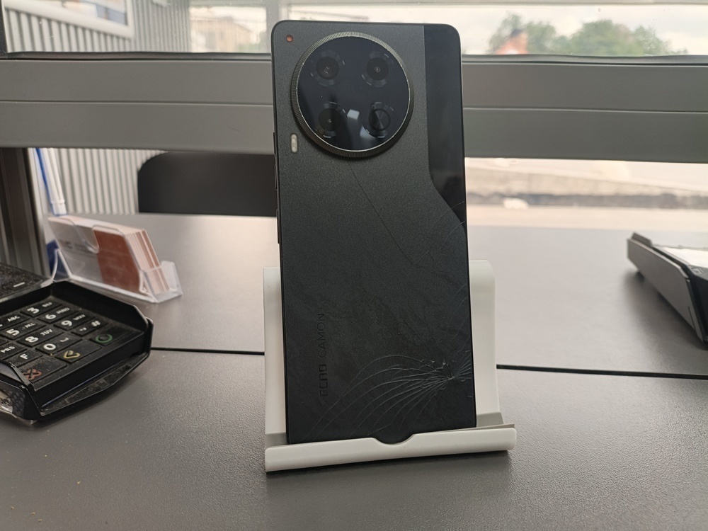 Смартфон Tecno Camon 30 8/256
