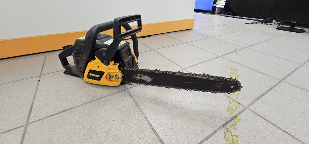 Бензопила Partner P350S;