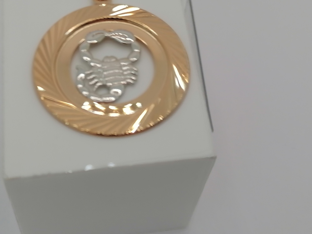 5656А/скорпион ПОДВЕСКА ЗНАК ЗОДИАКА СКОРПИОН (Au 585)