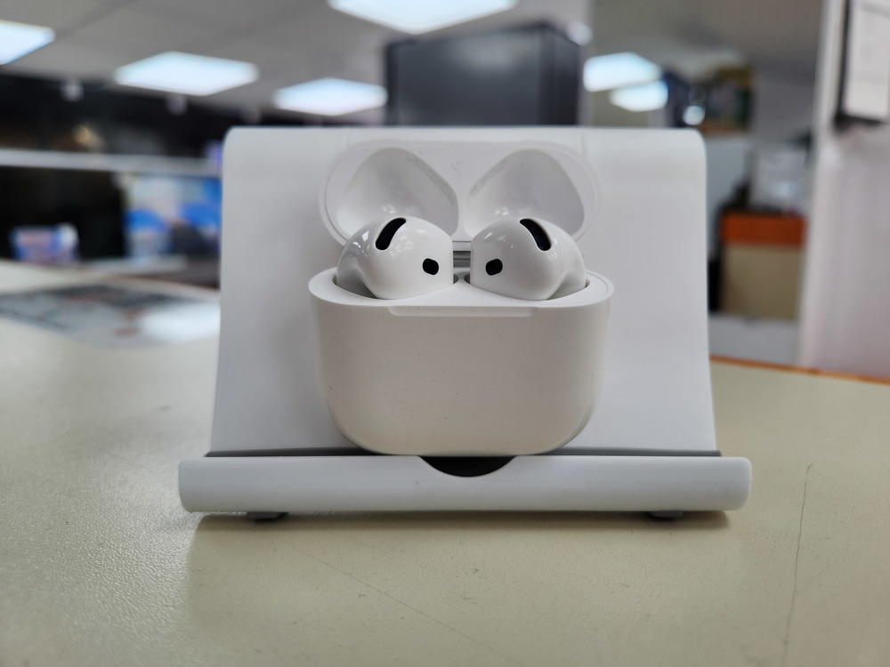 Наушники беспроводные Apple AirPods 4 с ANC