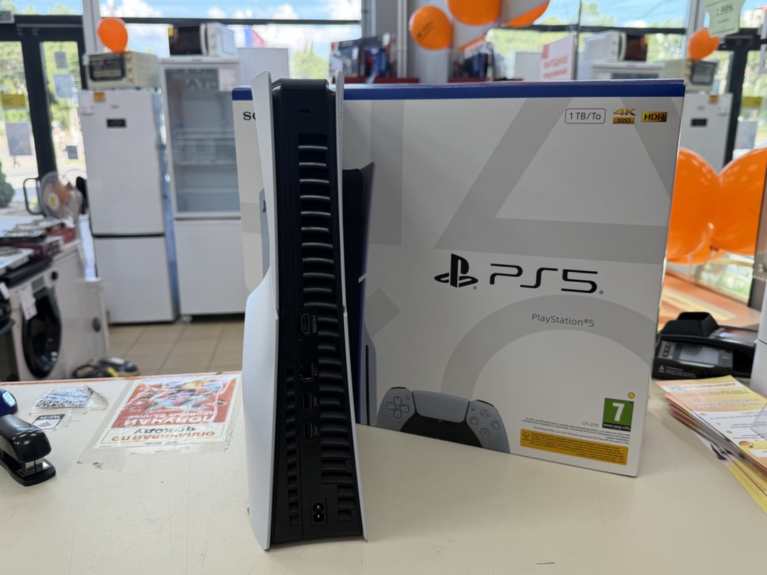 Игровая приставка PlayStation 5 Slim 1TB (С дисководом)