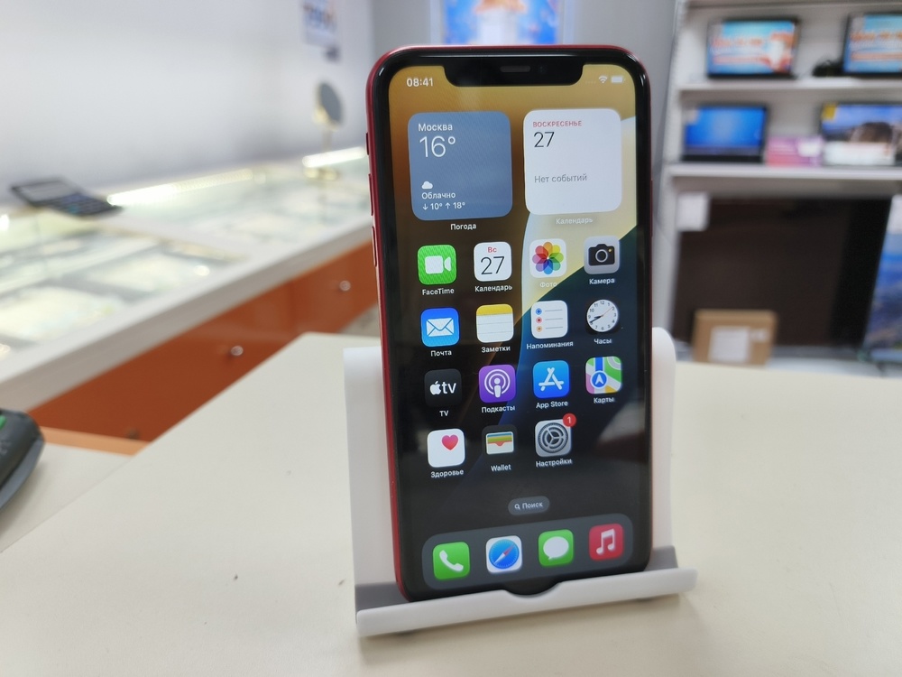 Смартфон Apple iPhone 11 64Gb