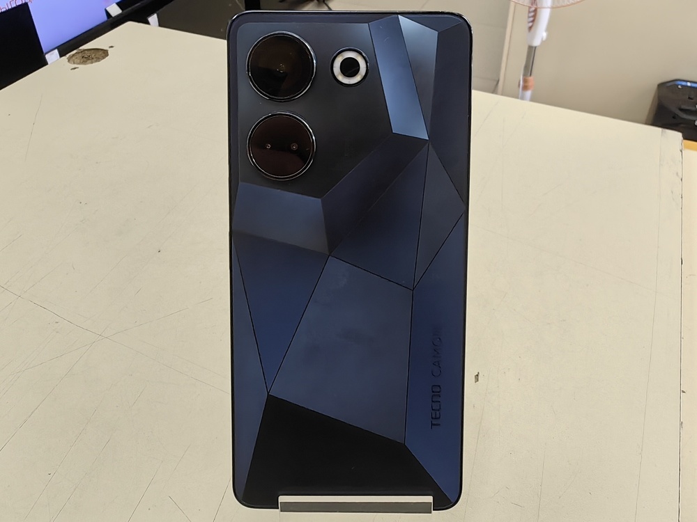 Смартфон Tecno Camon 20 8/256