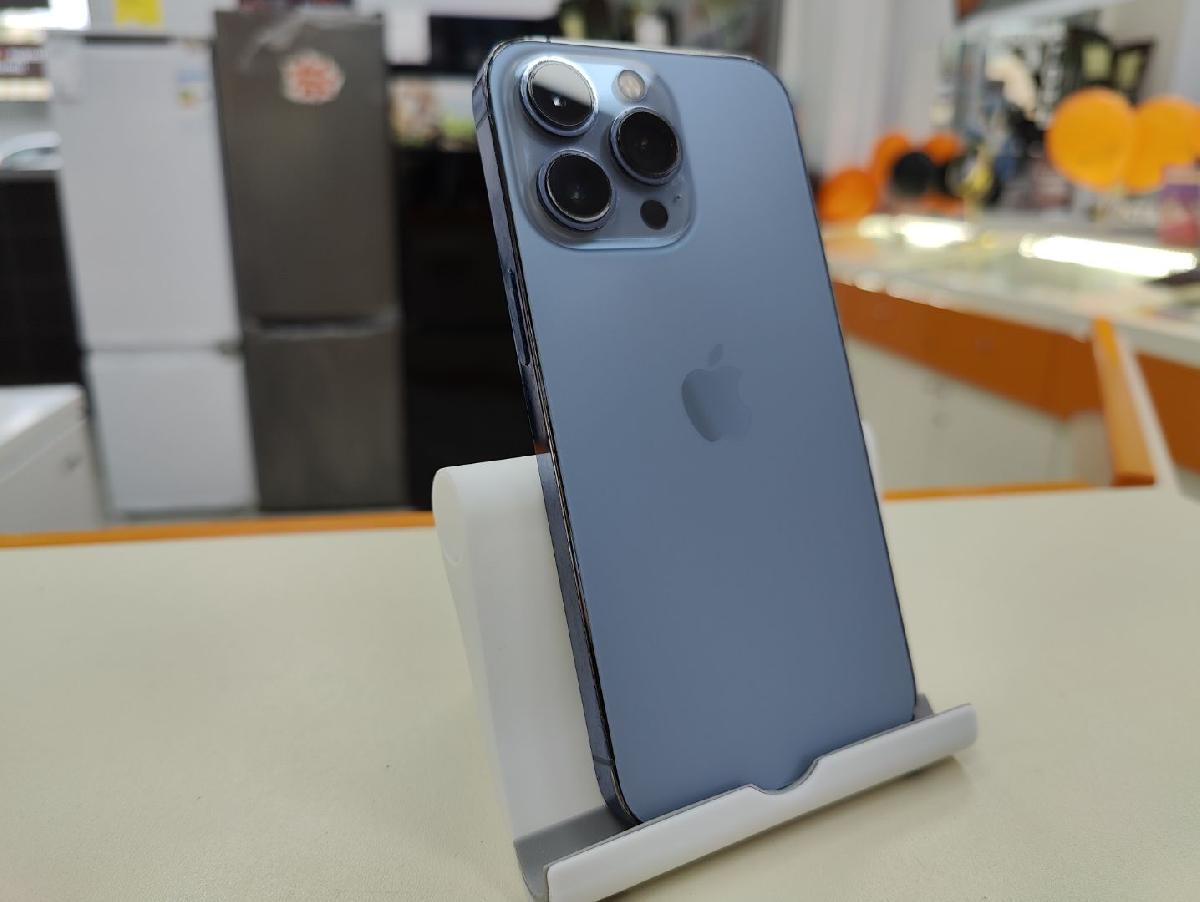 Смартфон Apple iPhone 13 Pro 128Gb