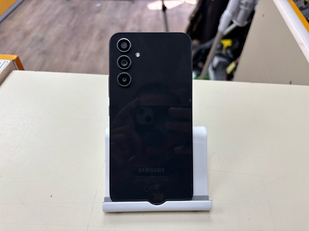 Смартфон Samsung Galaxy A54 8/128