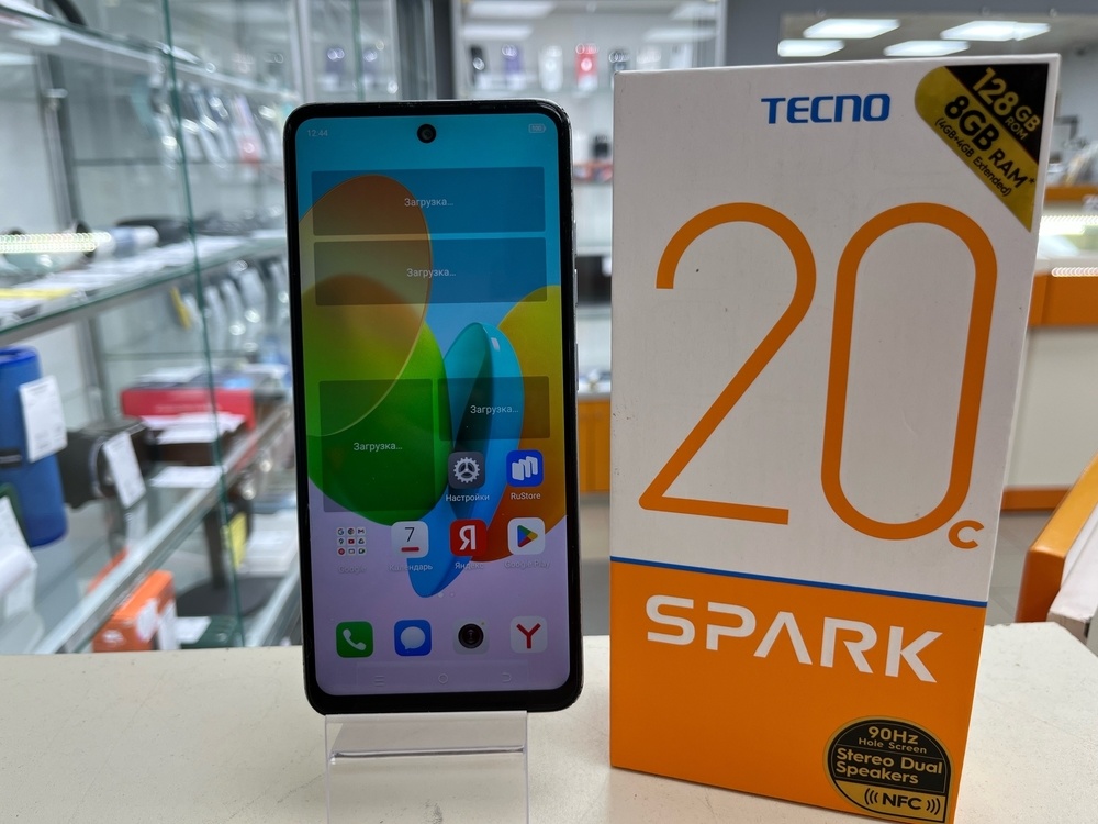 Смартфон Tecno Spark 20C 4/128