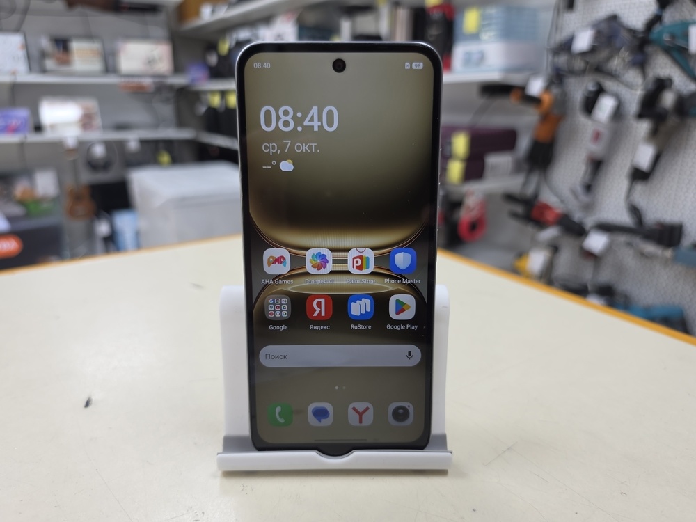 Смартфон Tecno Spark Go 2 4/128
