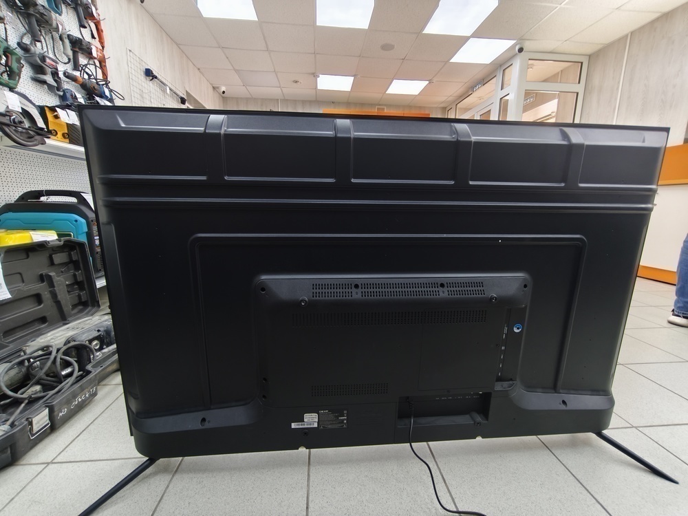 LED Телевизор Dexp 55UHG1