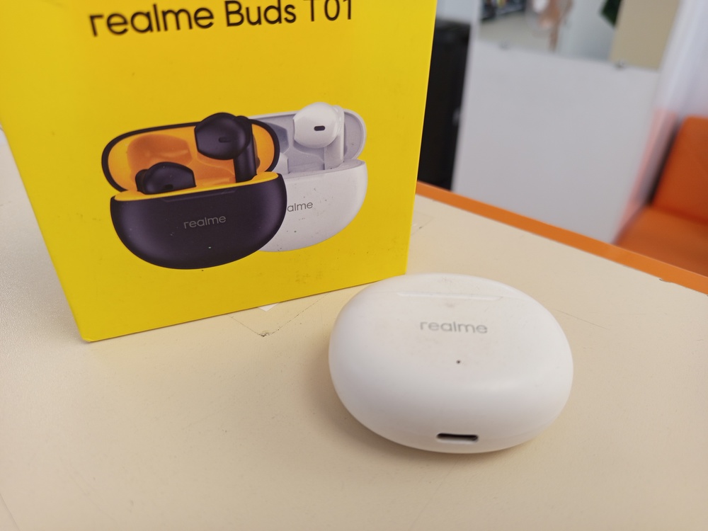Наушники беспроводные REALME Buds T01