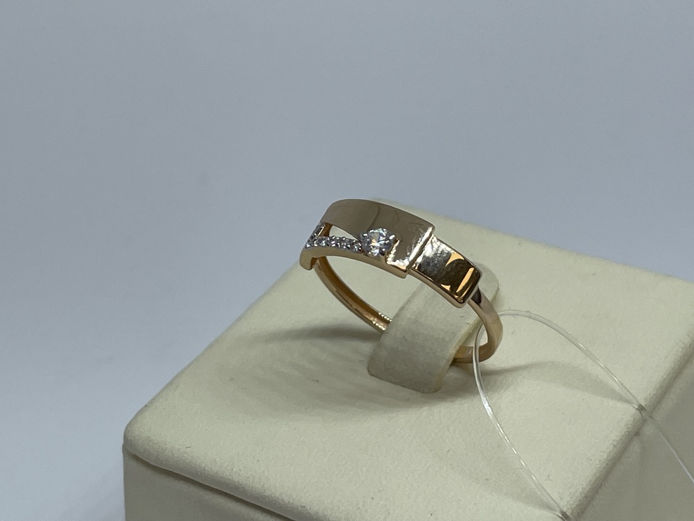 КОЛЬЦО С КАМНЯМИ (Au 585)