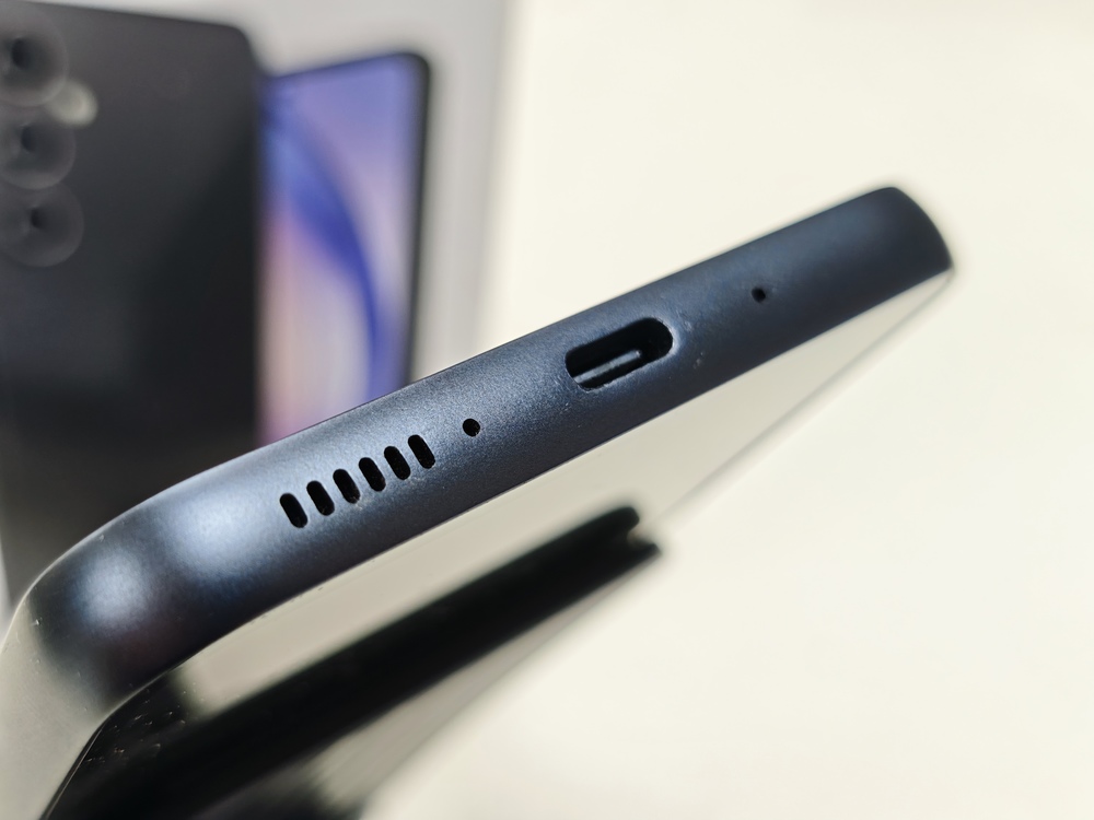 Смартфон Samsung Galaxy A54 8/256