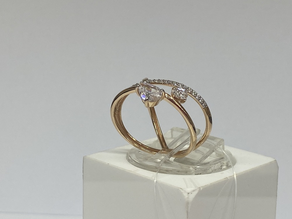 КОЛЬЦО С КАМНЯМИ (Au 585)