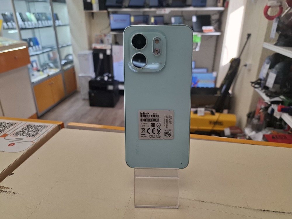 Смартфон Infinix Smart 9 4/128