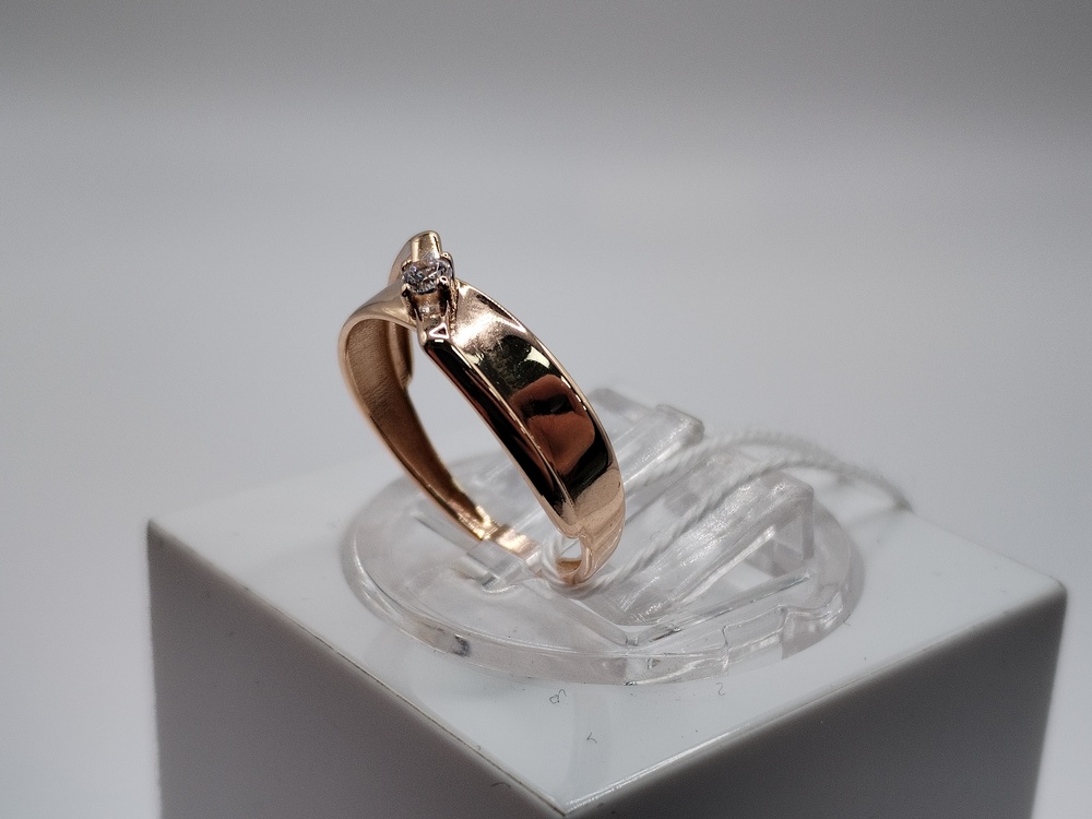 КОЛКМ585 КОЛЬЦО С КАМНЕМ (Au 585)