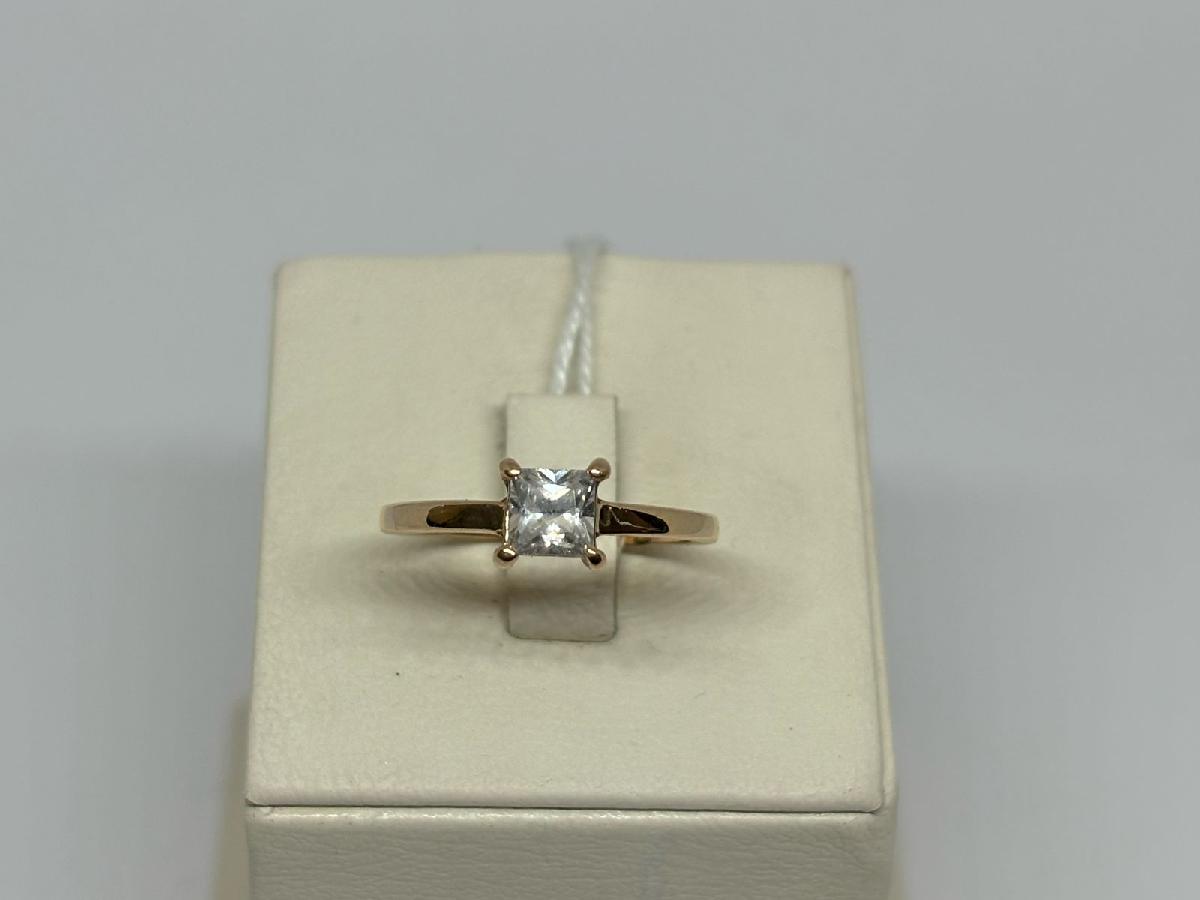 КОЛКМ585 КОЛЬЦО С КАМНЕМ (Au 585)