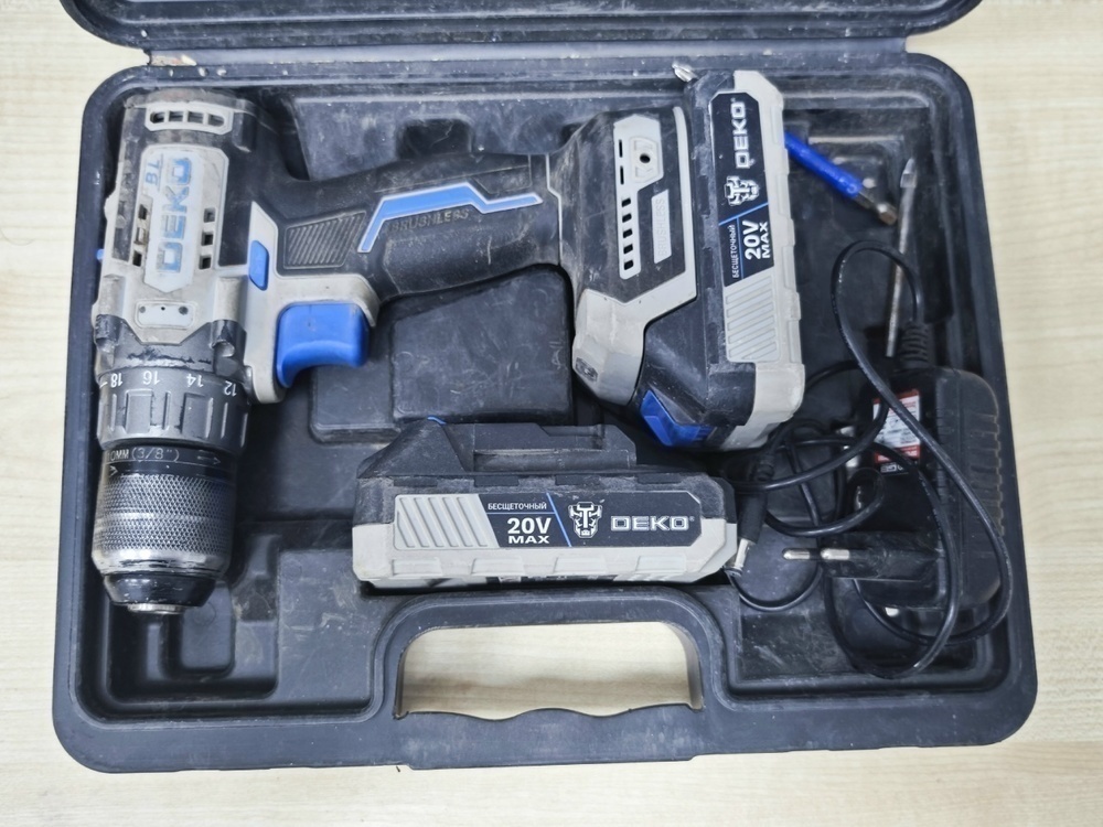 Шуруповерт Deko ZKCD20V