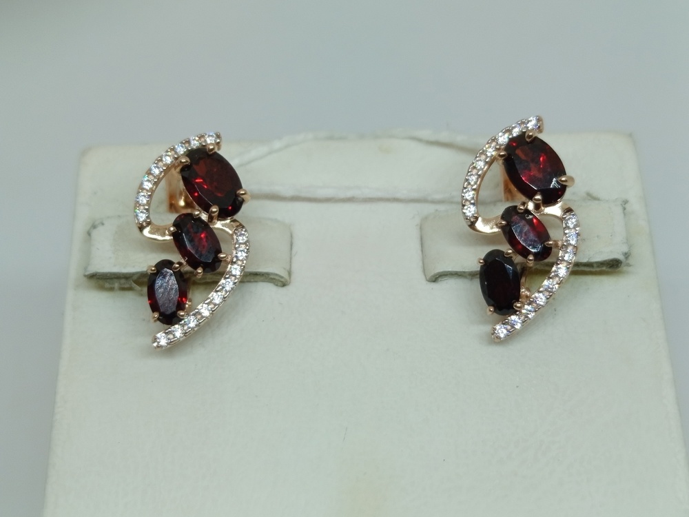 СКМИ585 СЕРЬГИ С КАМНЯМИ (Au 585)