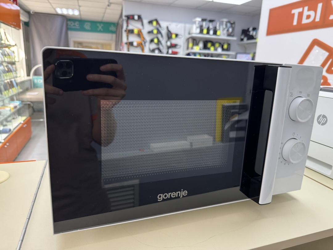 Микроволновая печь Gorenje MO20E1WH