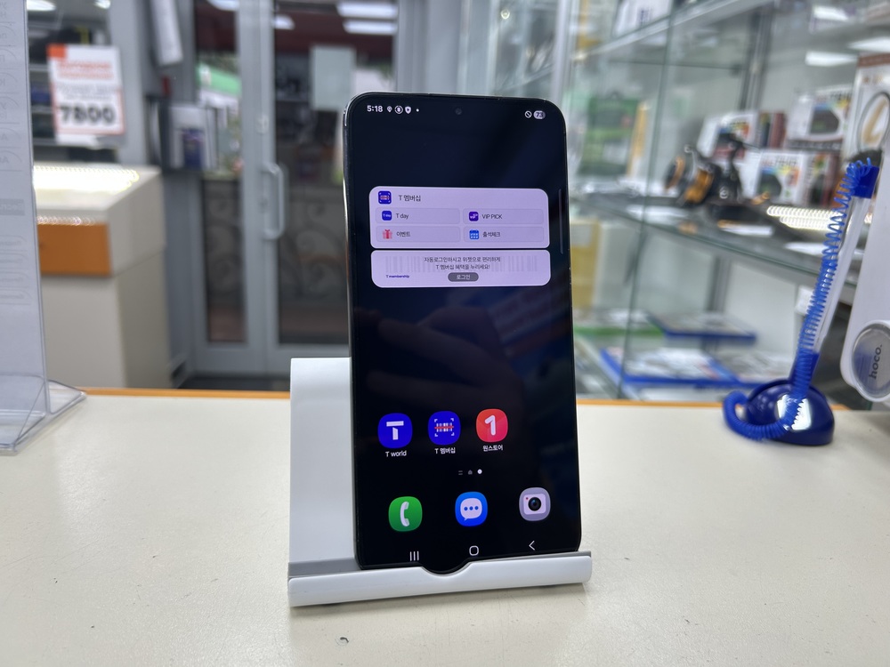 Смартфон Samsung Galaxy S23+ 8/256