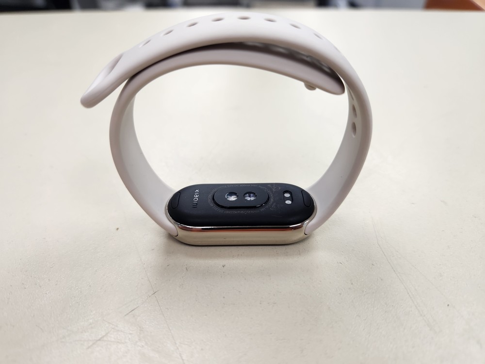 Фитнес-браслет Xiaomi Mi Band 8