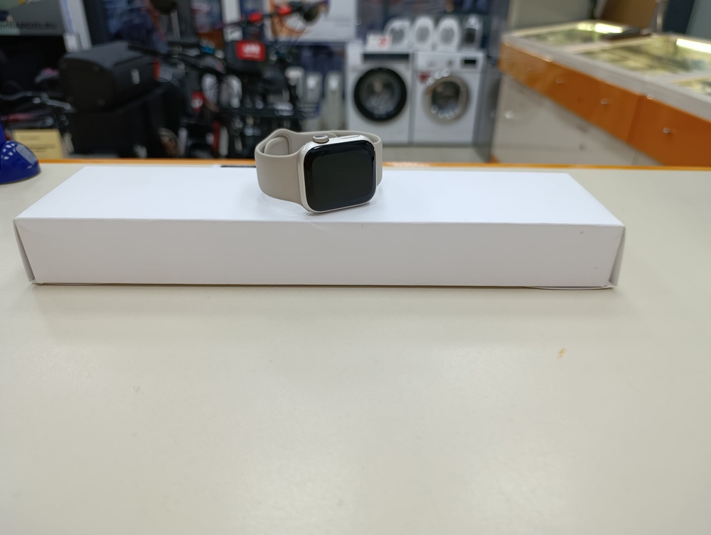 Смарт-часы Apple Watch Series 7 41mm