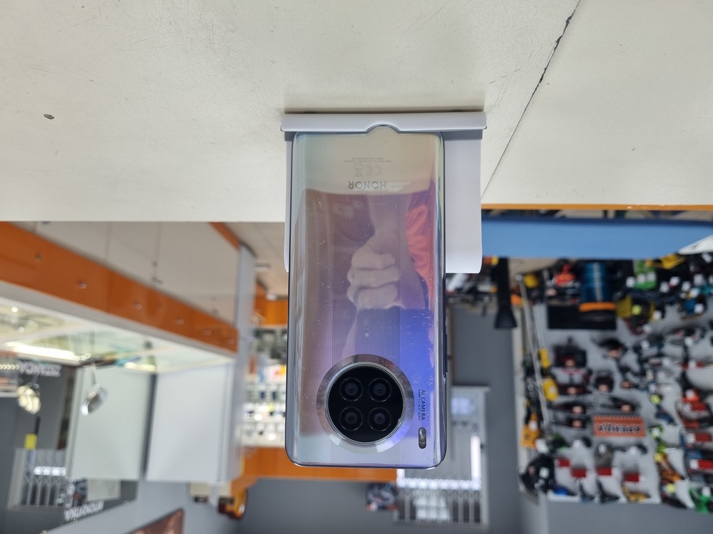 Автомагнитола Aura STORM-535BT