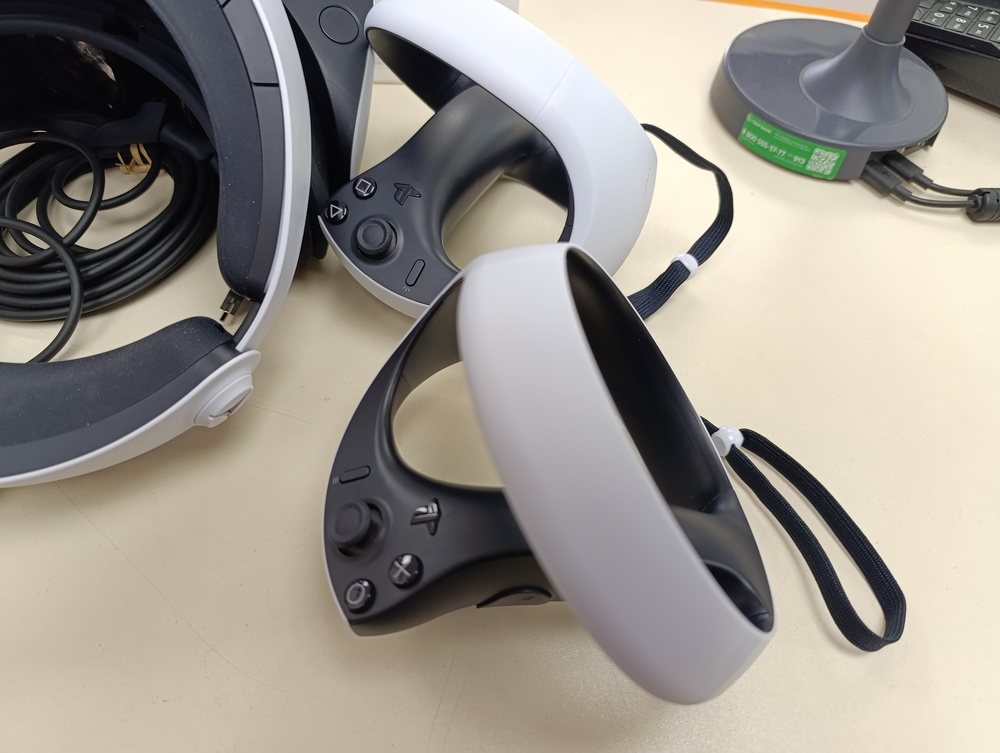 Игровая приставка  SonyPlaystation VR 2
