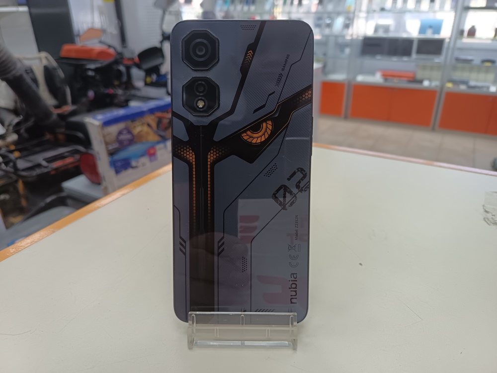 Смартфон ZTE Nubia NEO 2 8/256