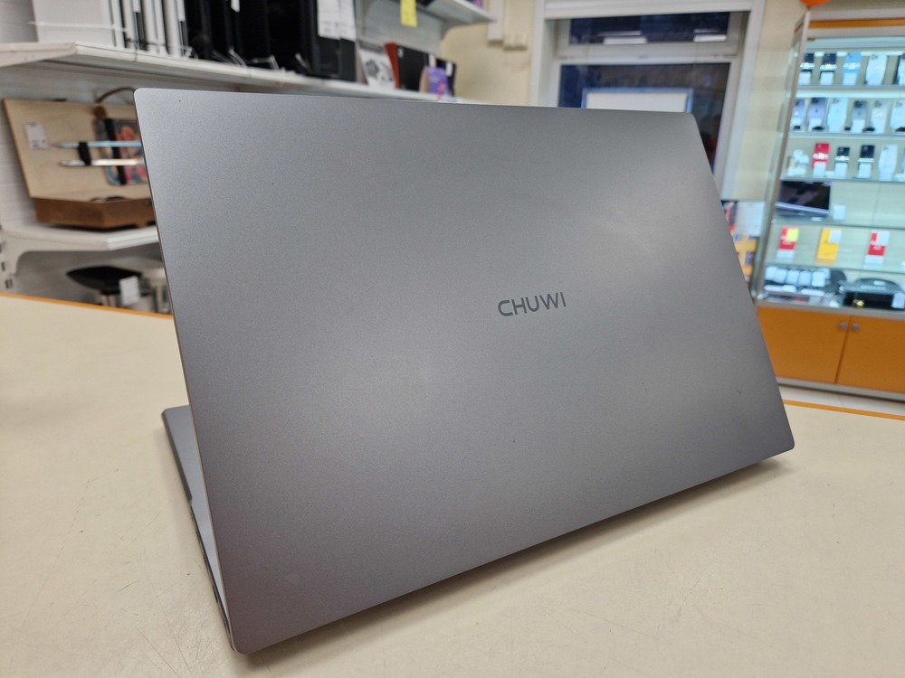 Ноутбук CHUWI HeroBook Plus; Celeron N4020, Intel UHD Graphics 600, 8 Гб, 240 Гб, Нет
