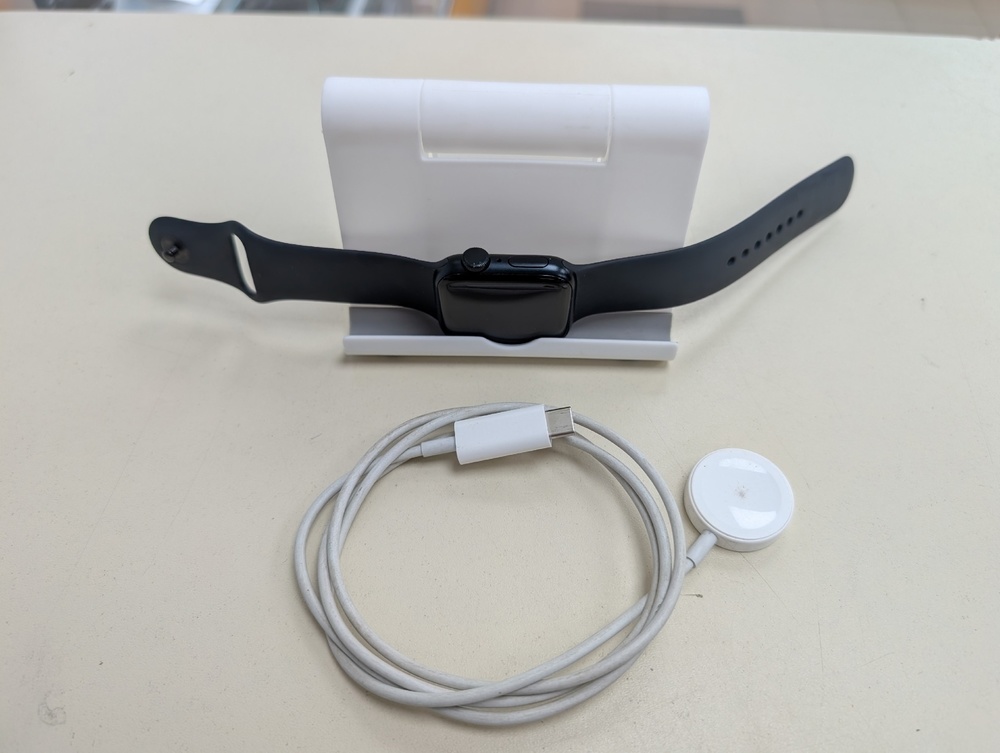 Смарт-часы Apple Watch SE 2022 40mm