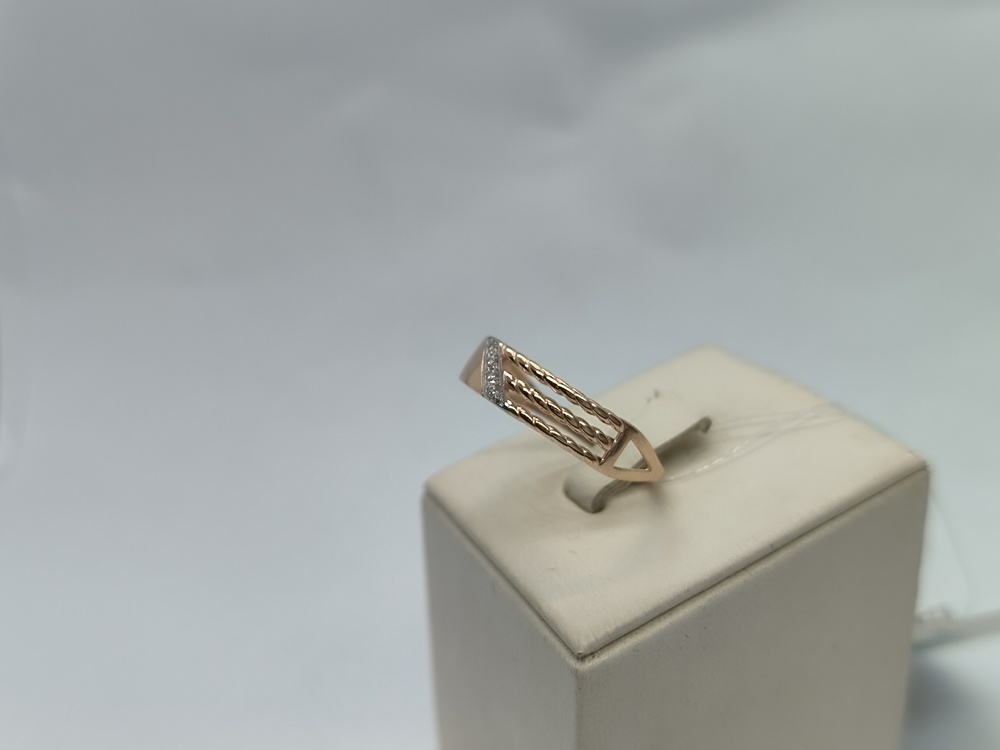 КОЛЬЦО С КАМНЯМИ (Au 585)